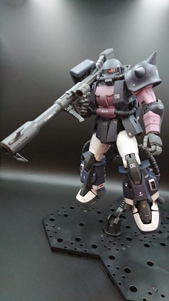 MG MS-06R 黒い三連星ザク Ver.2.0–5枚目/制作者：ま～びん・じゃくすん