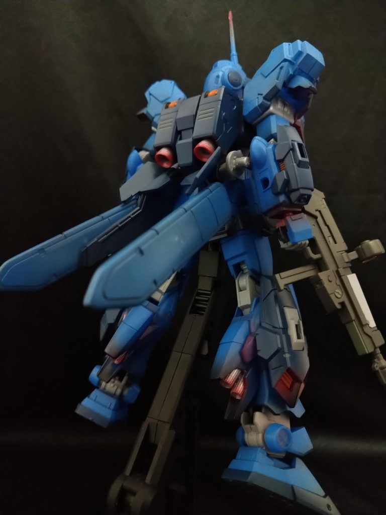 足回りの雰囲気は今回かなり好きなポイントです。赤熱した感じがイイ！（自画自賛）