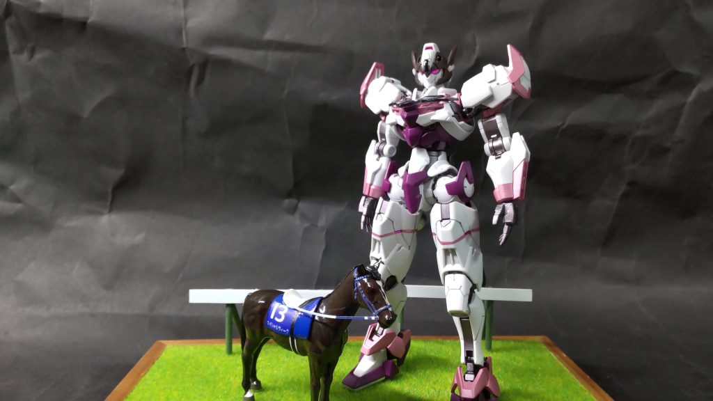 前にタミヤのMMシリーズの軍馬を改造して作ったスペシャルウィーク(実馬)とツーショット。
