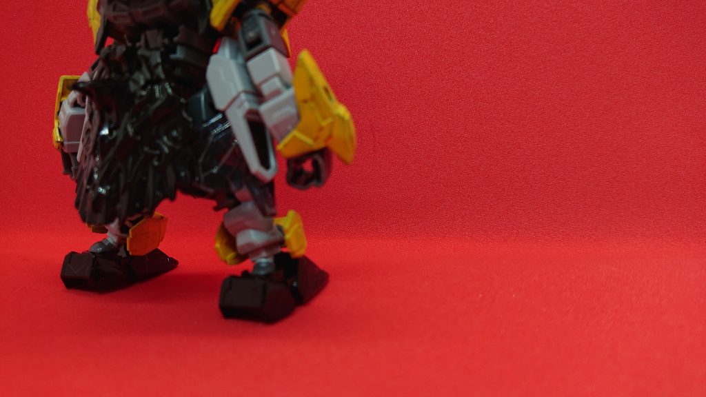 ついに紅孩児が動き出した西遊記しかしここで一つの謎が残っている悟空一行は確かに牛魔王を倒したがこの時の村は焼け野原にはなっておらず平和を取り戻した住民達は普通に生活をしていた・・・それなのに何故紅孩児が村に着いた時は住民はいなくなり焼け野原になっていたのか？考えられることは只一つ悟空達が去った後何者かがこの村を訪れ壊滅させたということ果たしてそれは誰なのか？そして奴の目的は何なのか？それはまだ明かされない・・・