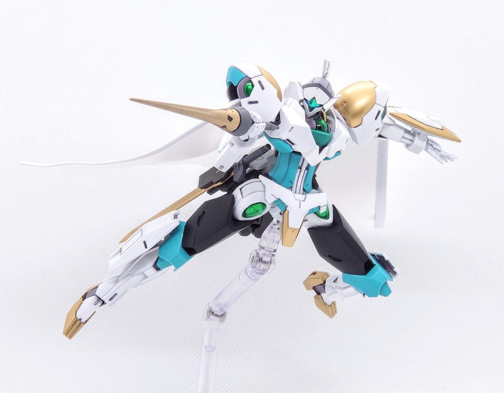 レイピアジークルーネから継承した装備です。マントジークルーネはただのマントでしたが、こちらではABCマントに変更されています。