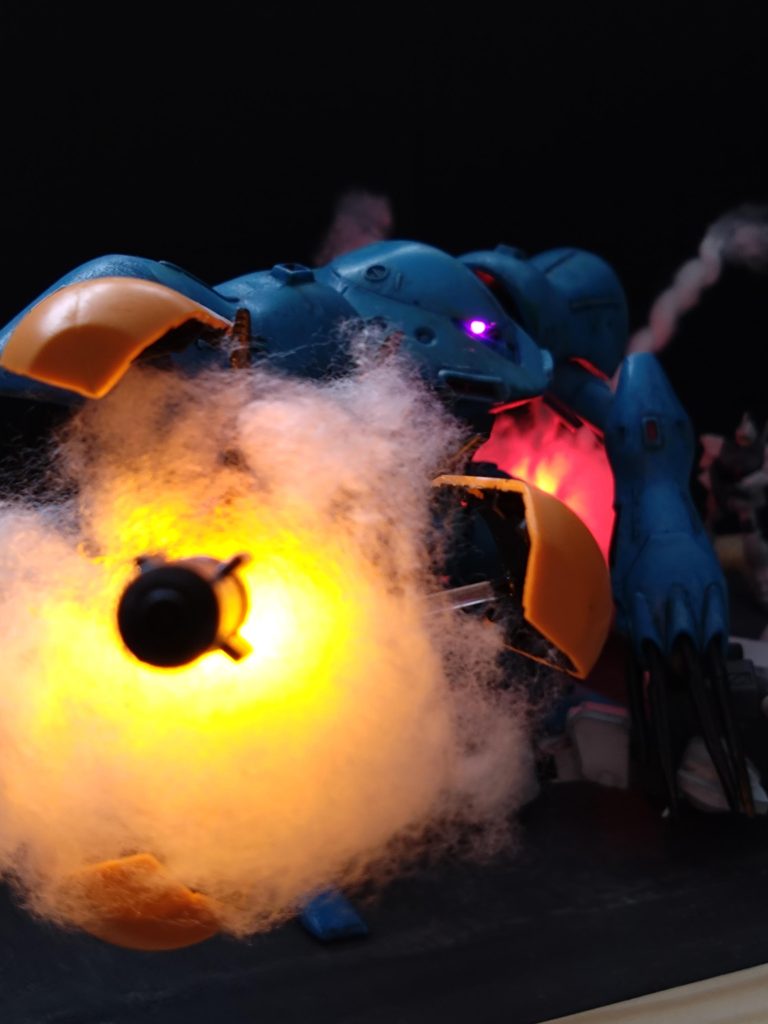 少し寄せてみました。