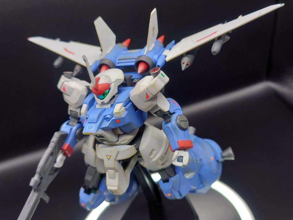 一応、今回の裏テーマとして、「シタデルカラーの筆塗りにチャレンジ」というのがありまして、さすがにウワサに違わぬ隠蔽力、発色も定着もいい具合だし、こりゃオヤジが熱中するワケだ…byアムロただ高い!一個買うだけでアクリジョン2~3個買える(泣)こりゃ価格と作業効率とのトレードオフのせめぎ合いだなぁ…