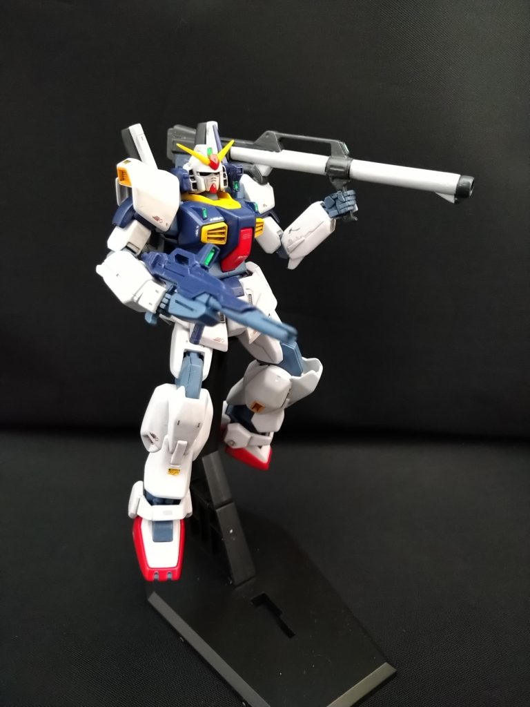 アクションポーズ