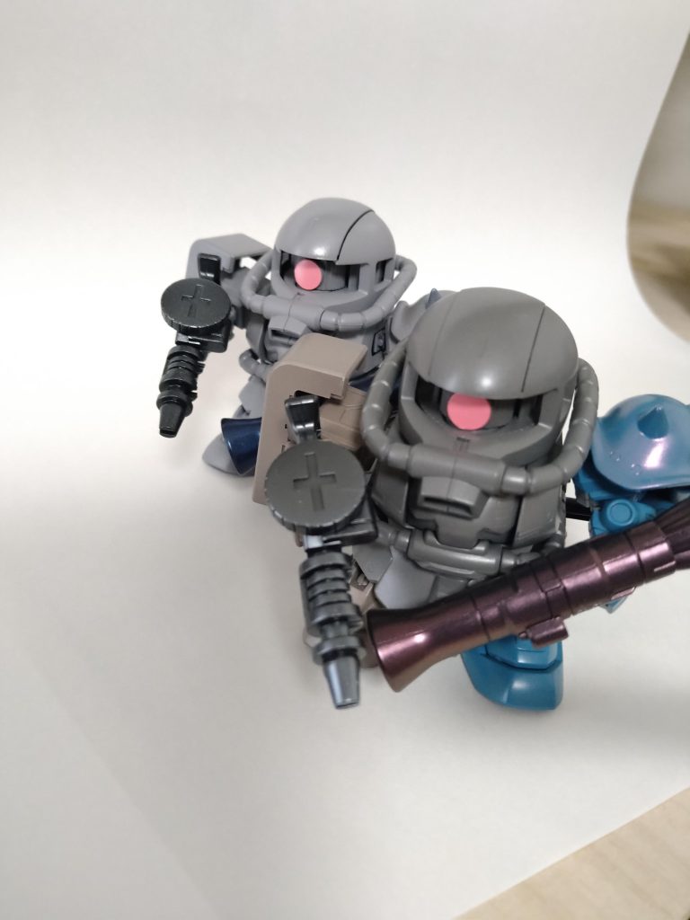 ザクは並べると良いですね
