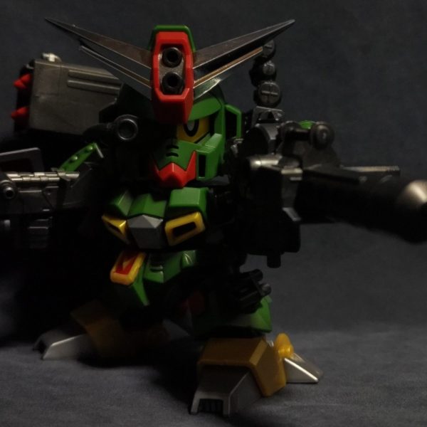 レジェンドBB・コマンドガンダム。