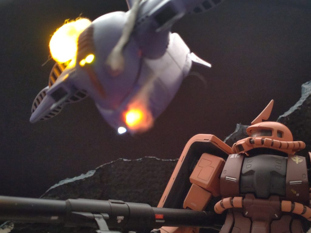 ピントがシャア専用ザク制作工程