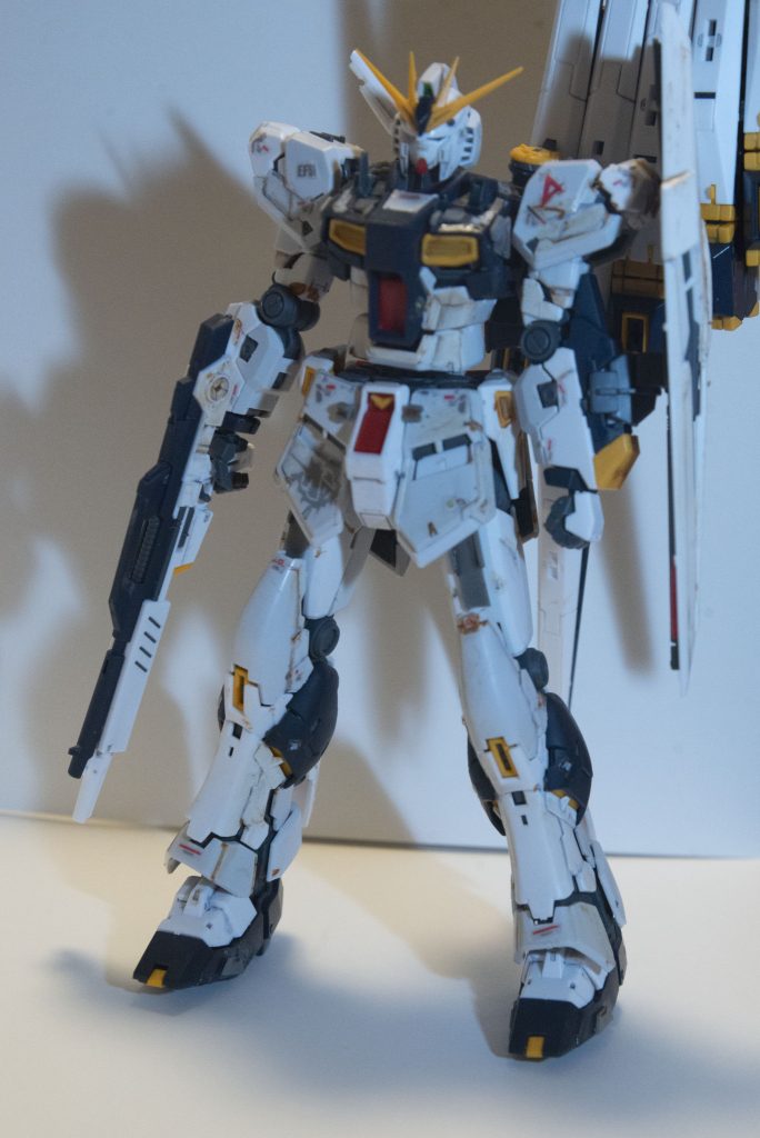 Rg  νガンダム–4枚目/制作者：@megamax2021