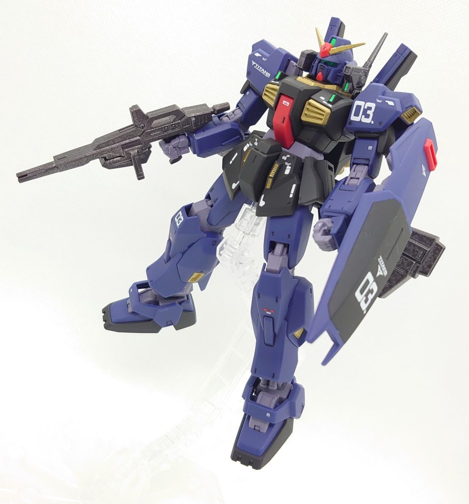 自身として3体目のリバイブ版HGUCガンダムMk-Ⅱでした。過去はエゥーゴ版ばかりでしたが、ティターンズ仕様も良いですね。部分塗装、墨入れ、デカール、トップコート仕上げです。今更気づきましたが3体目という事で3号機は必然だったのかもしれませんw