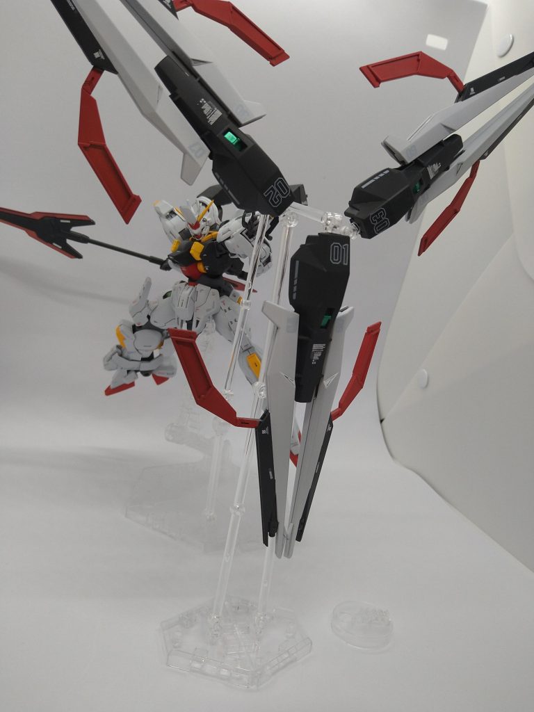 これが一番やりたかったことです。3機の大型シールドガンビットによる絶対防御。