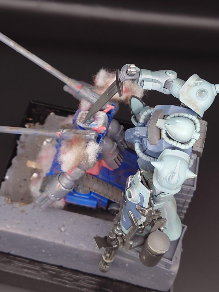 58作目 08小隊 震える山のガンタンク ノリスパッカード グフカスタム ジオラマ–5枚目/制作者:@kjyun_choroq