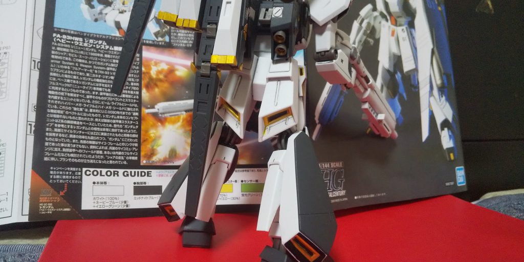 :腰の左右と後ろのスラスターに脛の左右外側のスラスターの部分塗りはかなり鬼畜だった。💦