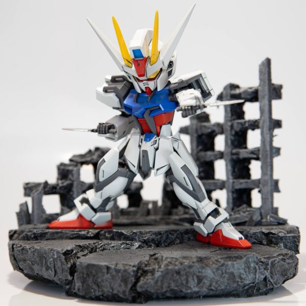 デフォルメストライク