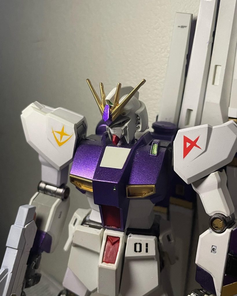 νとHi-νの中間–2枚目/制作者：Mumumu