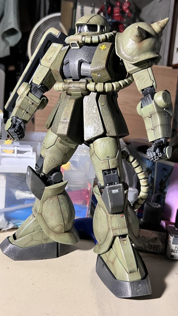 PG ザク なんちゃって鋳造塗装–5枚目/制作者：TK