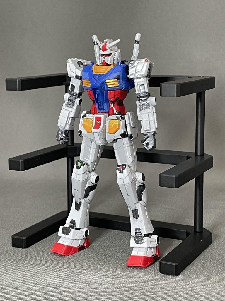入場記念の配布用ガンプラ　　塗り分けました