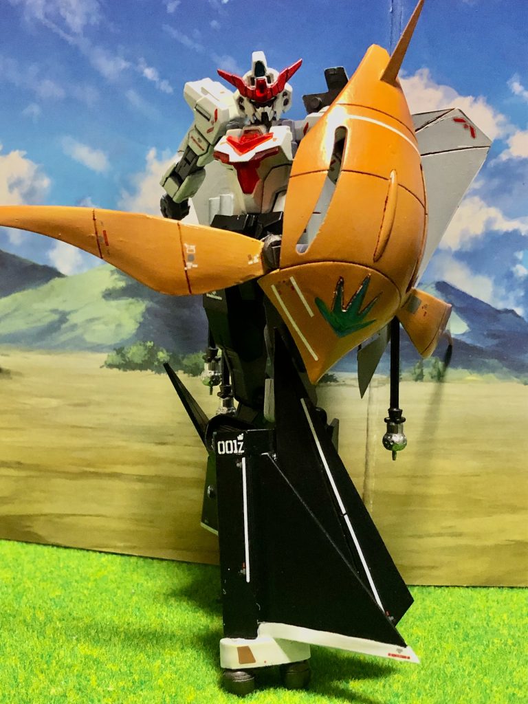アーマー形態へモチーフは弓と道着。ヒナタの機体のイメージで作ったガンダムになります