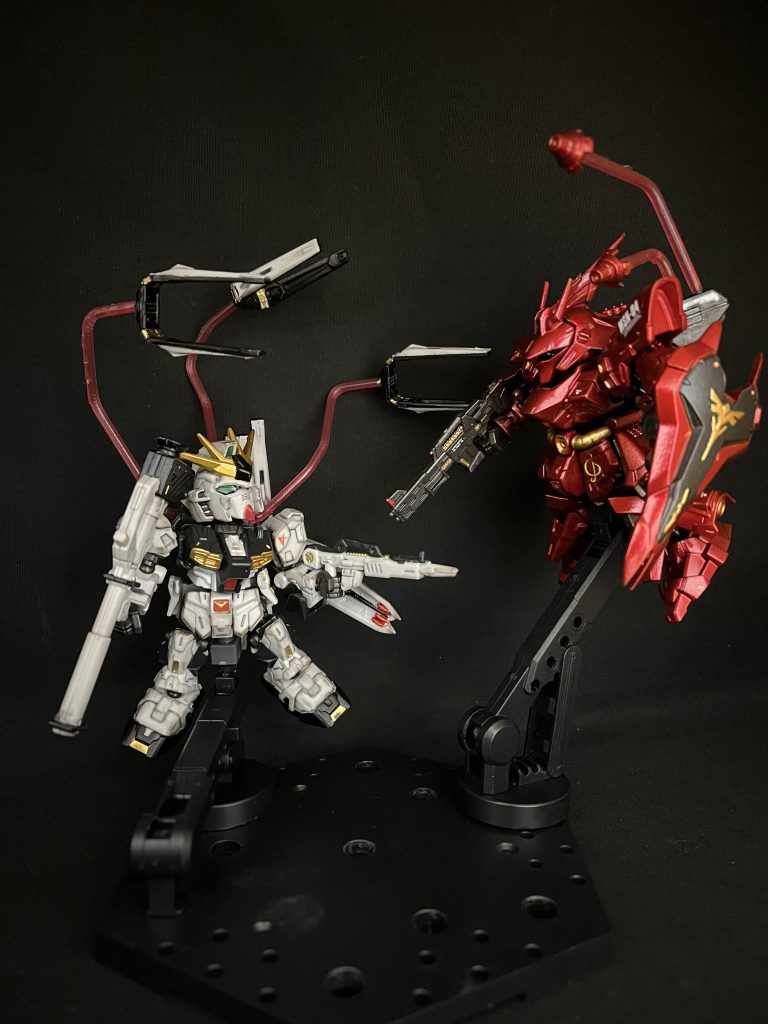 前回作成したνガンダムとツーショット!この2機並ぶだけでテンション上がるのは自分だけじゃ無いはず!