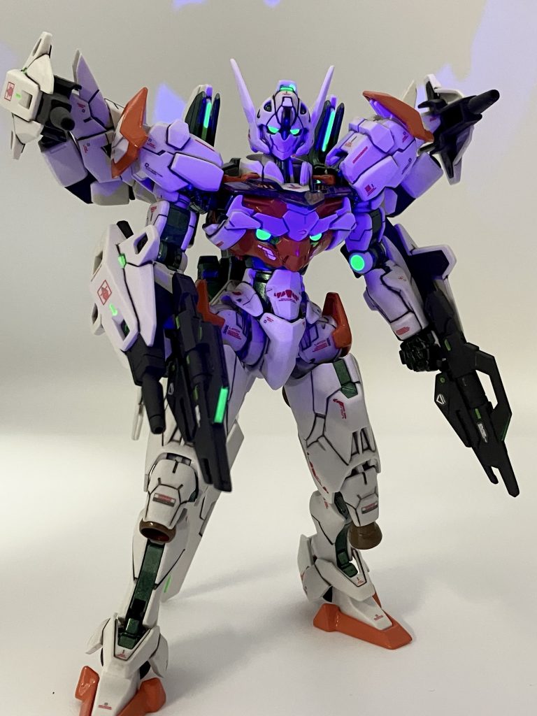 ブラックライトで各部発光設定的にはパーメットスコアが一定以上超えると発光