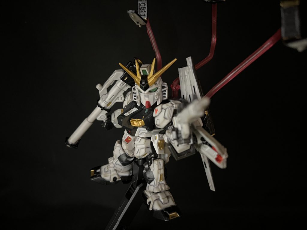 現在サザビーも作成中!無駄にビームアックスとか3本ずつあるけどどうしようw