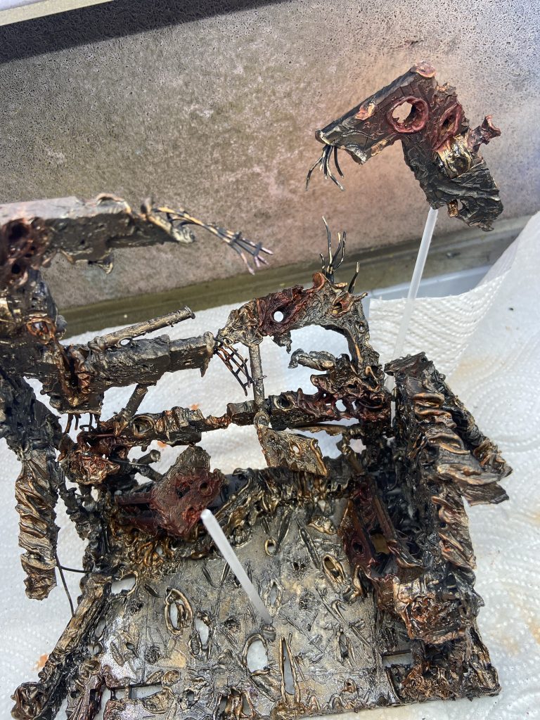 コンテナをダメージ加工‥‥しすぎでは😂笑