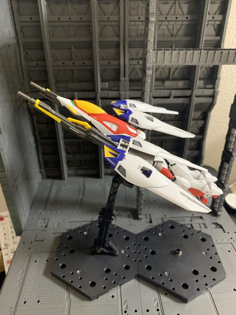 バード形態で。結構場所とりますが、変形も簡単です。