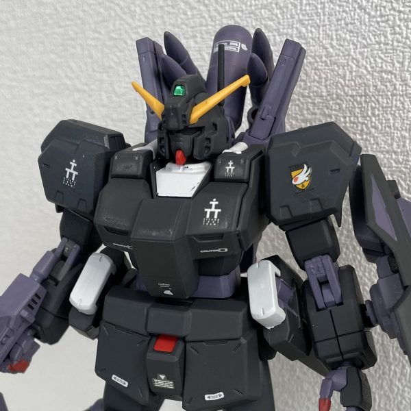 ヘイズル・ケルデルク・アーマー装備