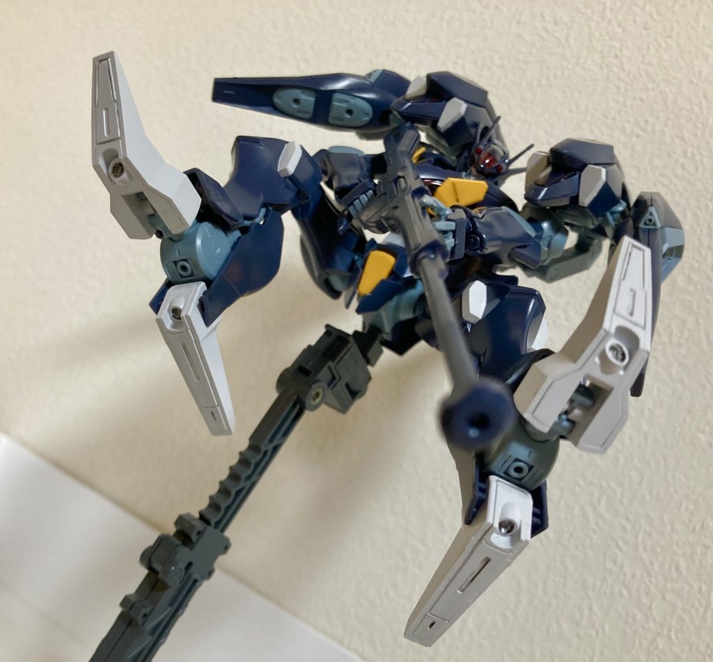 ガンダムファラクト–6枚目/制作者:アニリンブラック