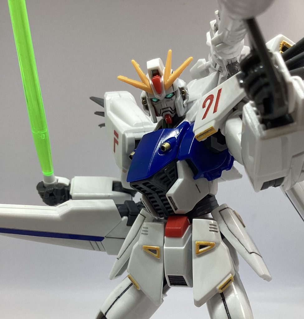 最大稼働の顔ってヒゲ生えてるみたいで昔から好きじゃないです。