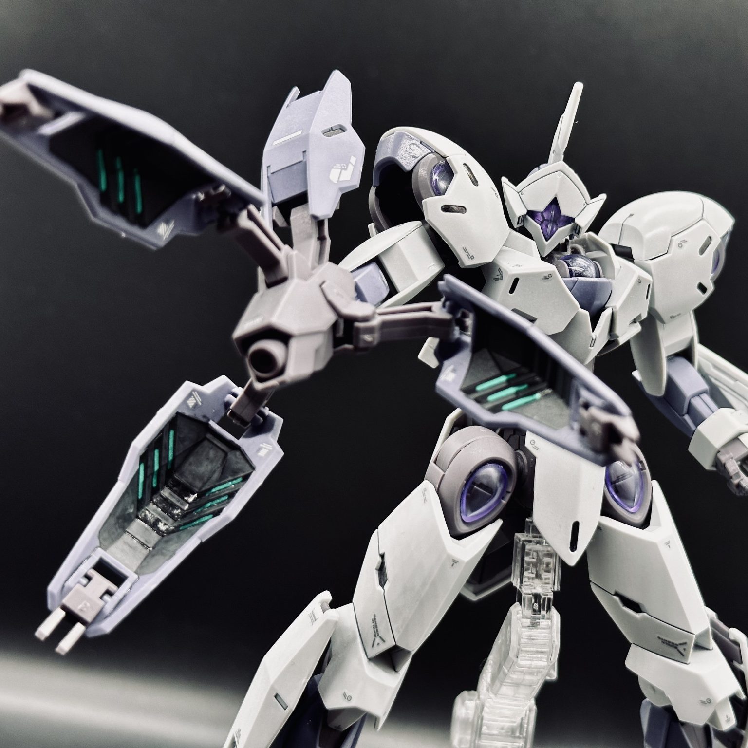 ☆HG ミカエリス 水星の魔女 素組 墨入れ完成品 機動戦士ガンダム