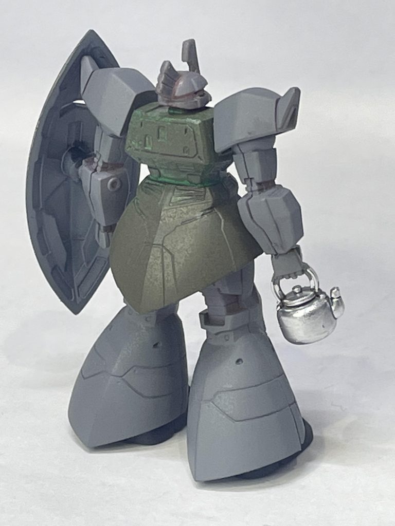 元がクリアカラーキットなのでわかりづらいのですが、サイズの割にモールドが細かくなかなかの逸品。