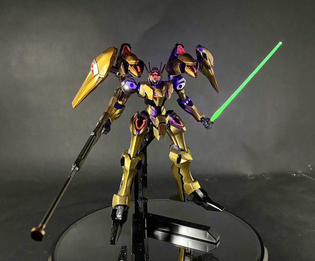 もっと暗くすると黒立ち上げが生きてくるような😊