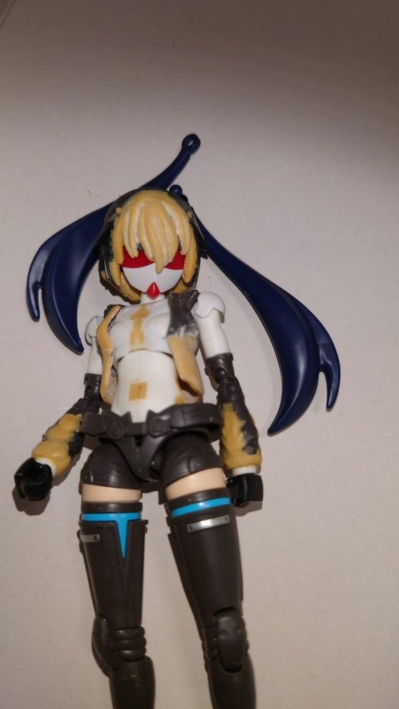 使用キットはモビルドールサラをベースにモビルドールメイの足やガールガンレディのアリスの腕や体、孫尚香ストライクルージュの顔、ダイバーアヤメの髪を使っています。