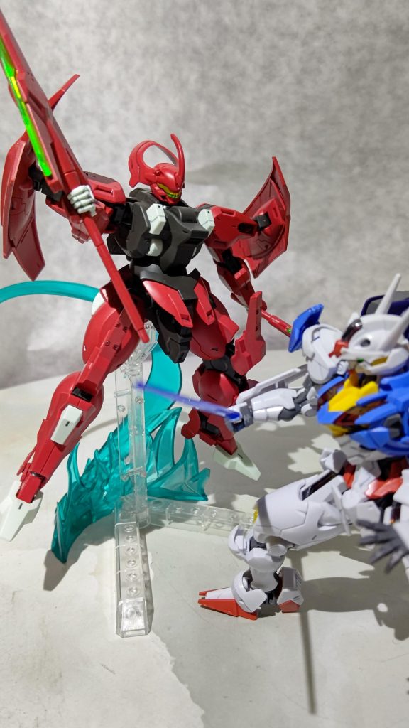 決闘(デート)中ナウ。ゲームに興じるよに切磋琢磨していける関係はビルドシリーズにでも行かないと無理そうで……第2クールでもこの2人はどこかで対決することになりそうなの不憫(涙)