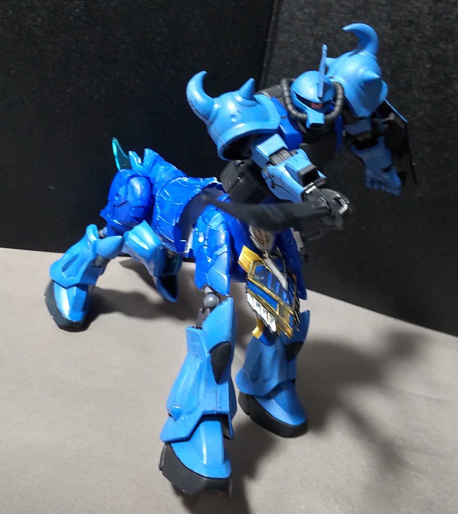 ヒートサーベルで切り刻む!