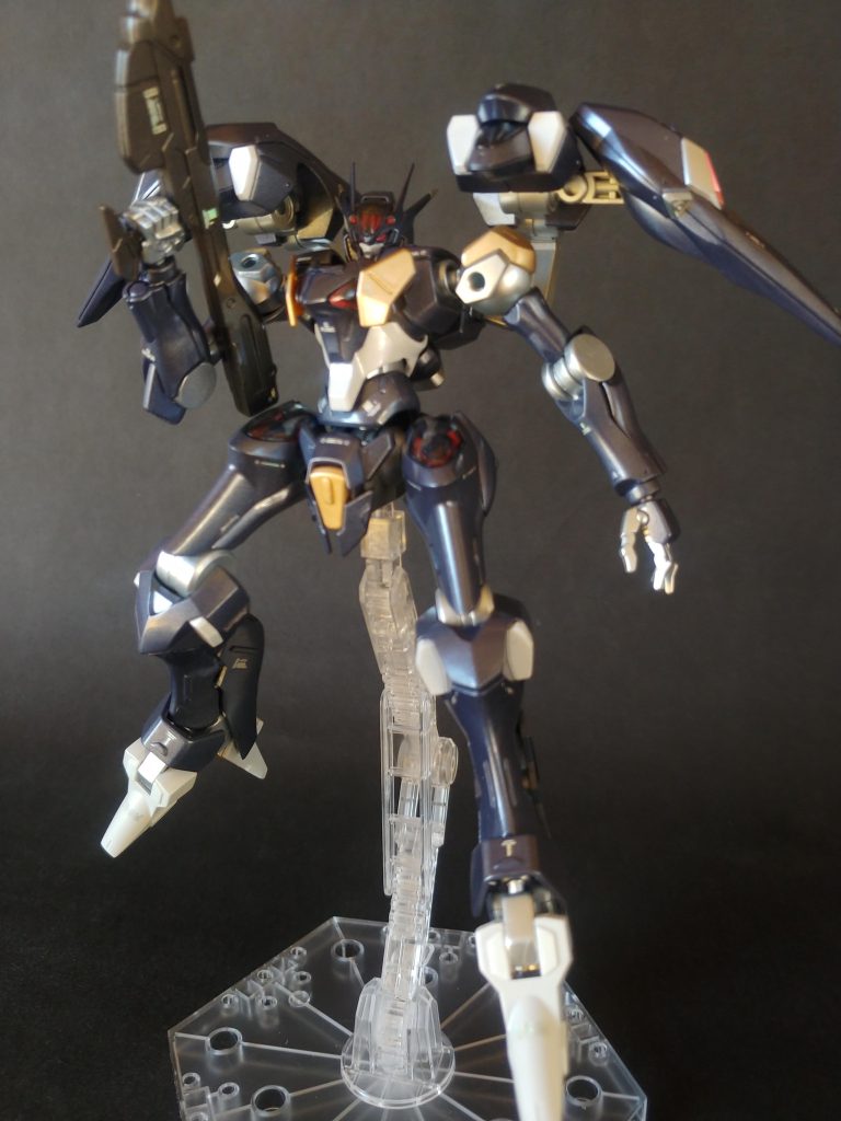 ライフルを構えて