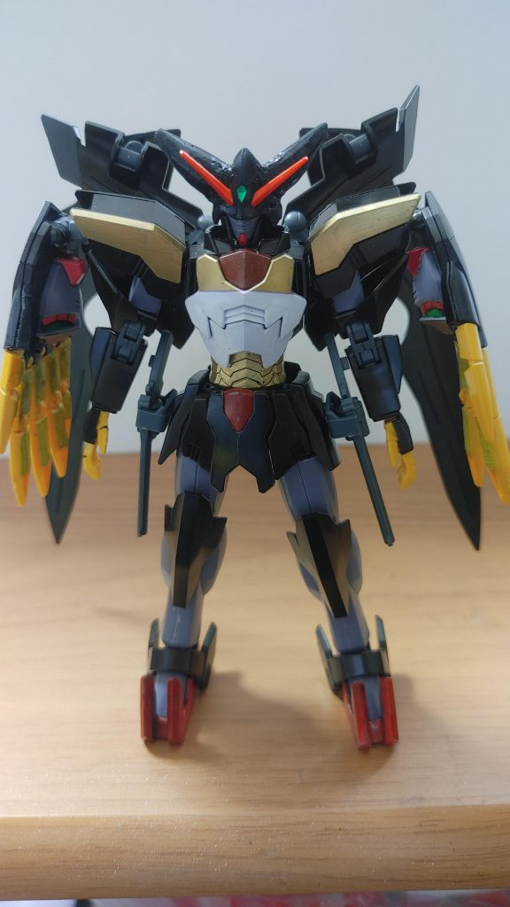 設定としてはマスターガンダムの後継機としてＤＧ細胞を取り入れつつ進化した機体を意識カラーリングもマスターガンダムに近づけてヘッドにツノを生やしてみました