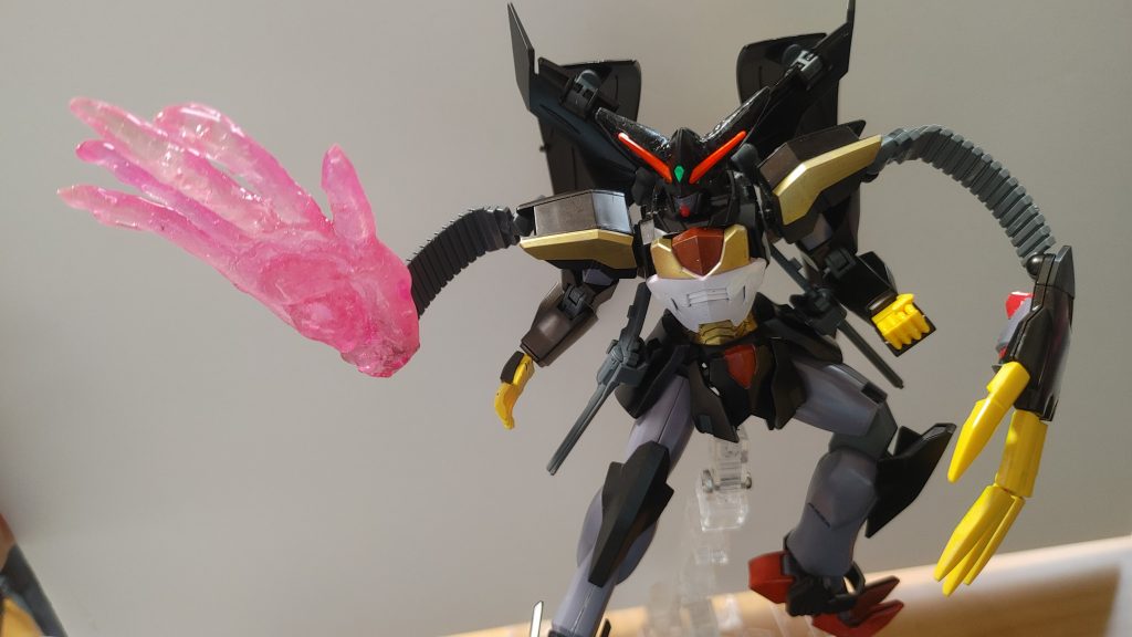 『ダークネスフィンガーッッ！！』差し替えパーツとして型どり、レジン整形でフィストジエンドでのダークネスフィンガーを再現いつかゴッドガンダムの後継機も作って闘わせてみたいです
