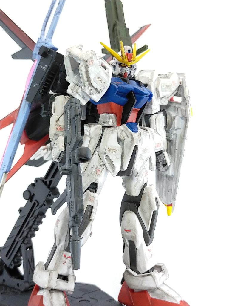 比べて見るとビックリする位マットと言うか太り気味な体型と言う事が判明。