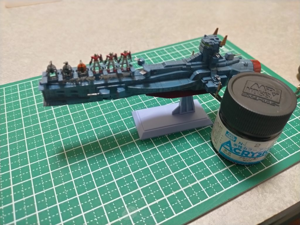 素組を取り忘れてましたが、全て台座と同じ色の単色ランナーでしたが、塗分け+ウォッシングでかなり変わりますね！