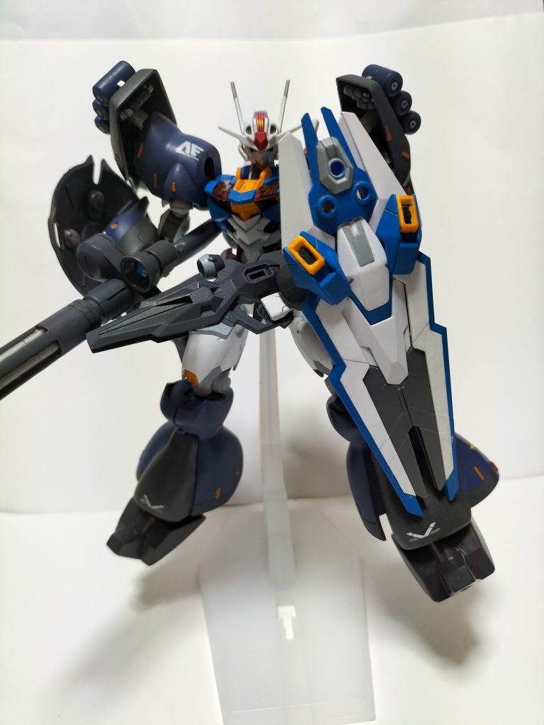 もちろん、エスカッシャンでガードもできます。