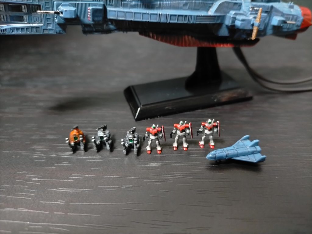 ボール×3/ジム×3/大気圏突入カプセルボールはあの人のを意識してオレンジで塗装（笑）小さすぎて塗分けがキツかったデス(^_^;)