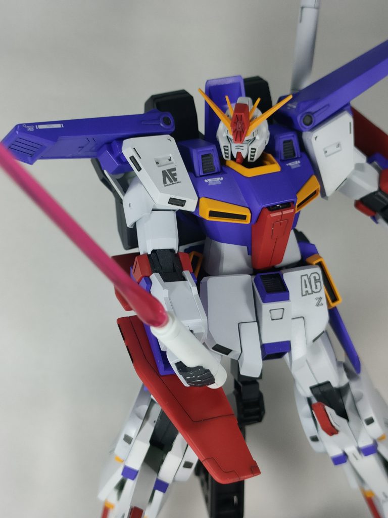 ハイパービームサーベル！可動範囲が狭い！ 