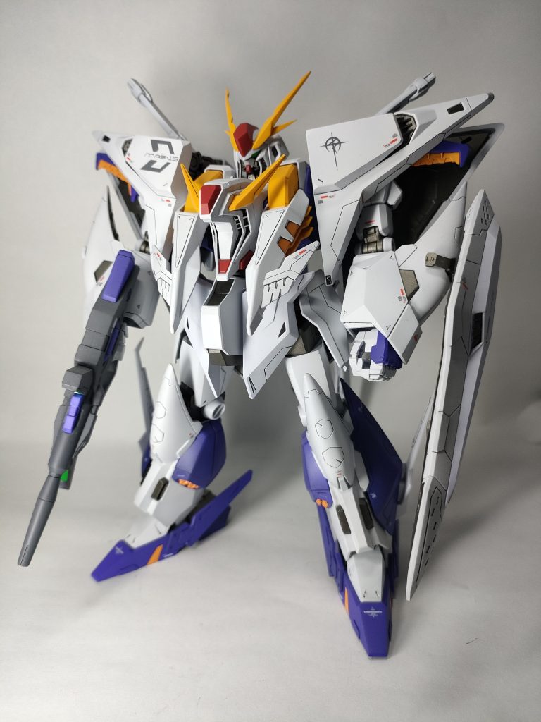 でかい太ももを2ミリほど延長