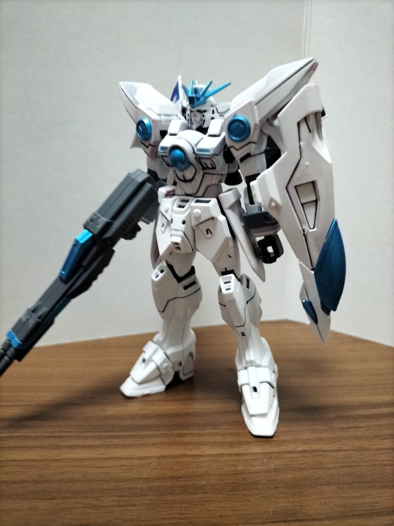 ほんとにカッコイイ機体ですよ(´;ω;`)HGとしても完成度高いし…せっかくの機体を台無しにしちゃいましたよ…普通に組めばよかった(´;ω;`)…また買ってリベンジしたい!(´;ω;`)