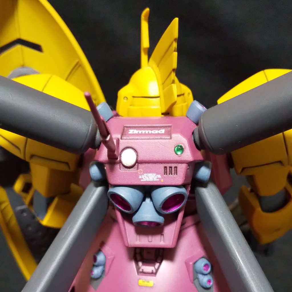 今改めて見るとランドセル zimmad のデカールとか貼ってますね。