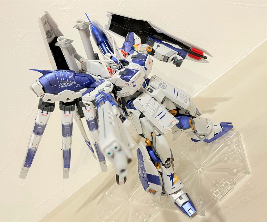 関節がしっかしているので武器の保持もらくらく♪