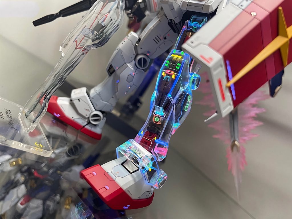 MG RX-78-2 ガンダム–2枚目/制作者：iQubeley