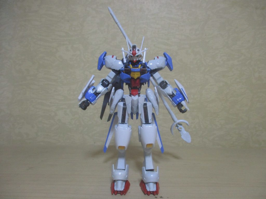 なお、武器の「トライデント」も装備出来るよう、ラックも付けました。