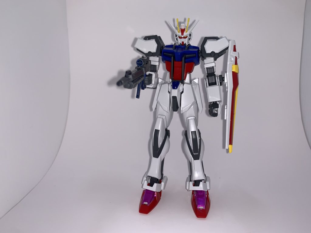 さりげなくピンポイントで塗装しているのがオシャレですね。